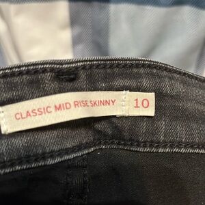 Levi Strauss black jeans, classic midrise skinny